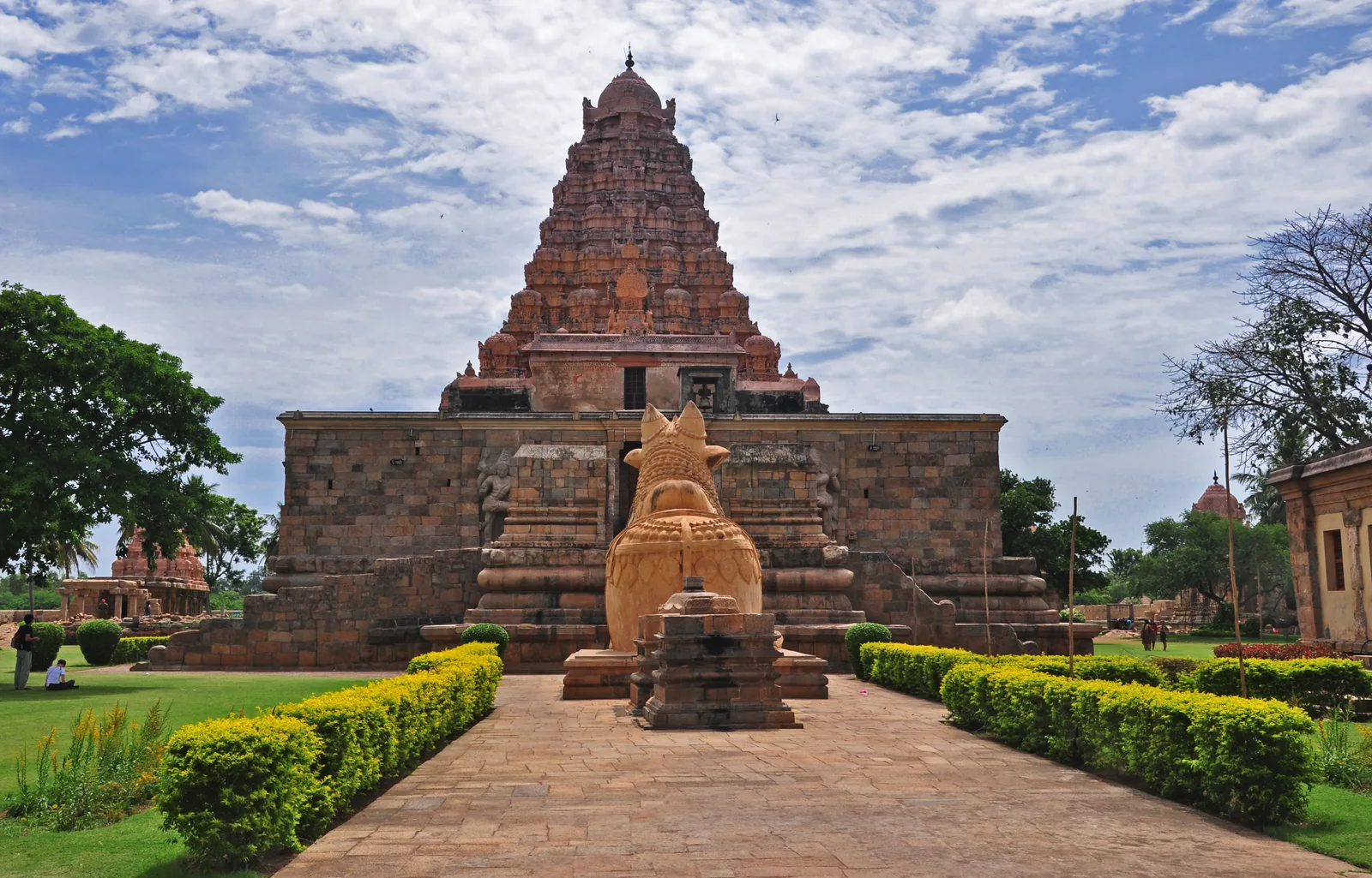 Gangaikondacholisvaram temple at Gangaikondacholapuram in Tamil Nadu