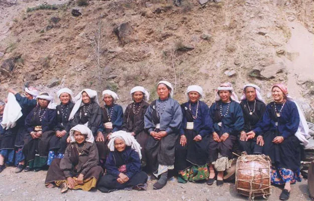 Surviving members of the original Reni Chipko group at a 2004 anniversary gathering