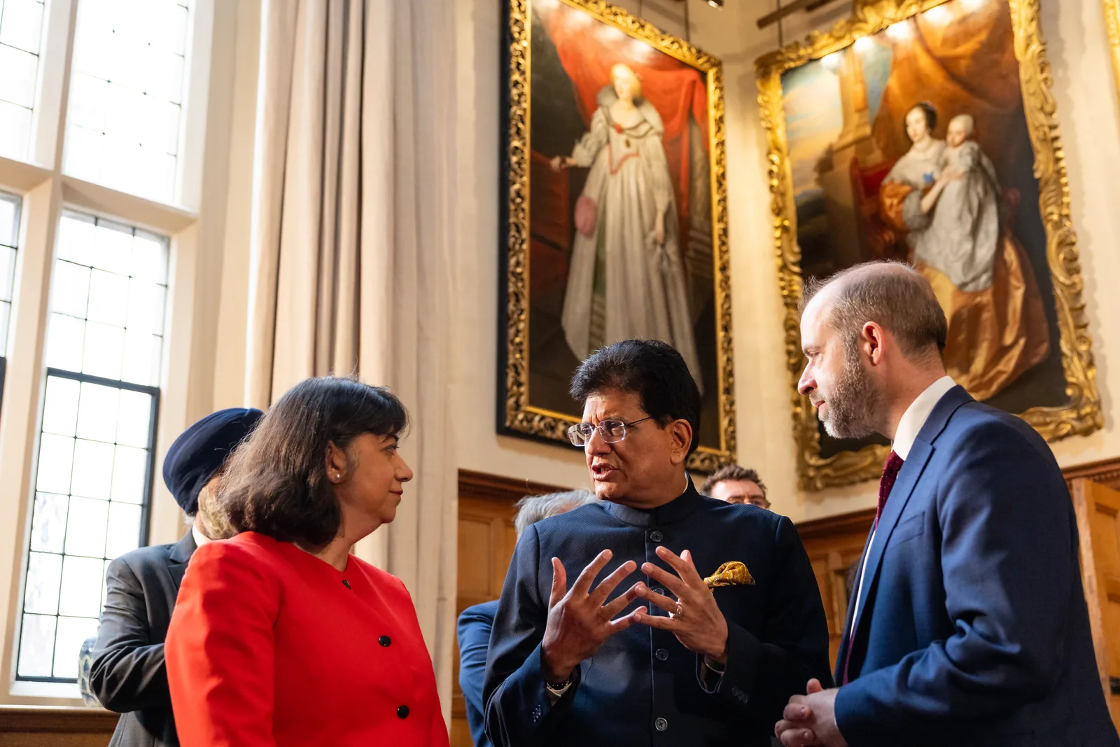 Piyush Goyal and Jonathan Reynolds sign the India–UK trade agreement at Chequers on 24 July 2025, with Narendra Modi and Keir Starmer present