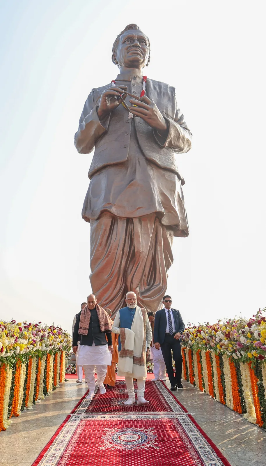 Death of Deendayal Upadhyaya was found dead beside the railway track near Mughalsarai: Photograph of Deendayal Upadhyaya's statue at the inauguration of Rashtra Prerna Sthal in Lucknow on 25 December 2025. It memorializes a public figure found dead near Mughalsarai in 1968; it is not a historical image of his death.