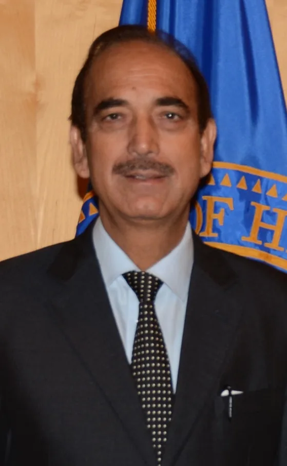 Birth of Ghulam Nabi Azad: Official portrait of Ghulam Nabi Azad; not an image from his 1949 birth.