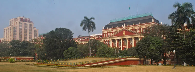 Benoy, Badal and Dinesh attack Writers' Building in Calcutta: December 2011 photograph of Kolkata's Writers' Building, the site attacked by Benoy, Badal and Dinesh in 1930; the photo does not document the attack.